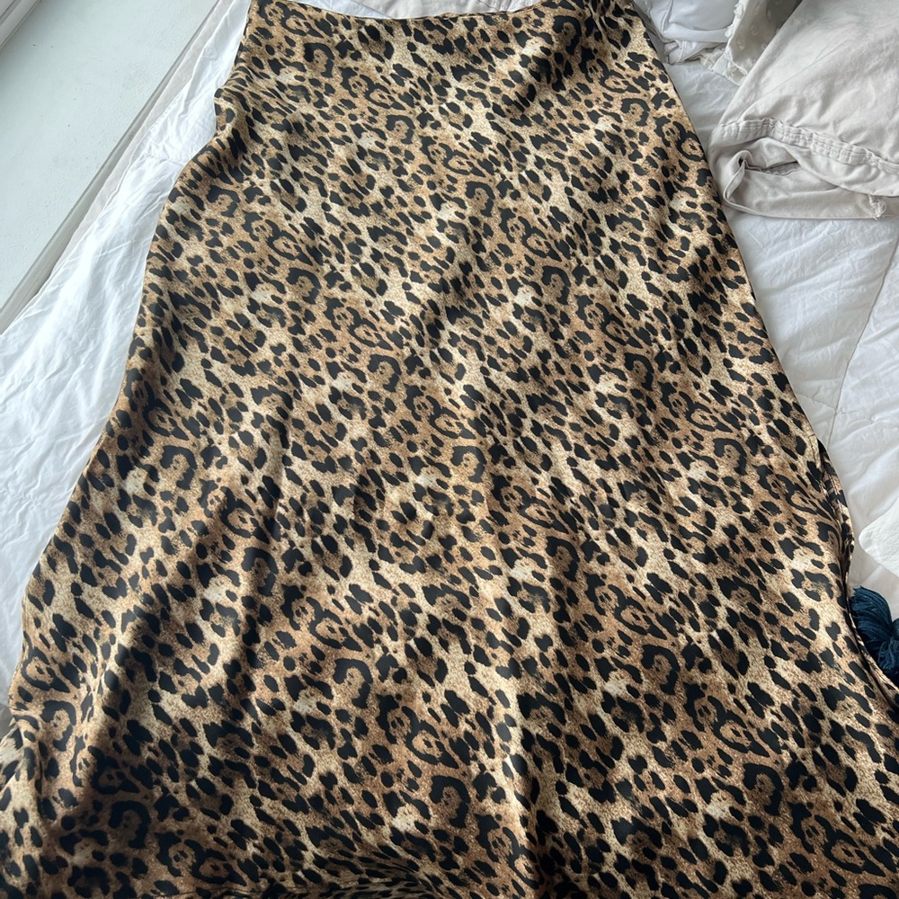 Zara leopard midi skirt